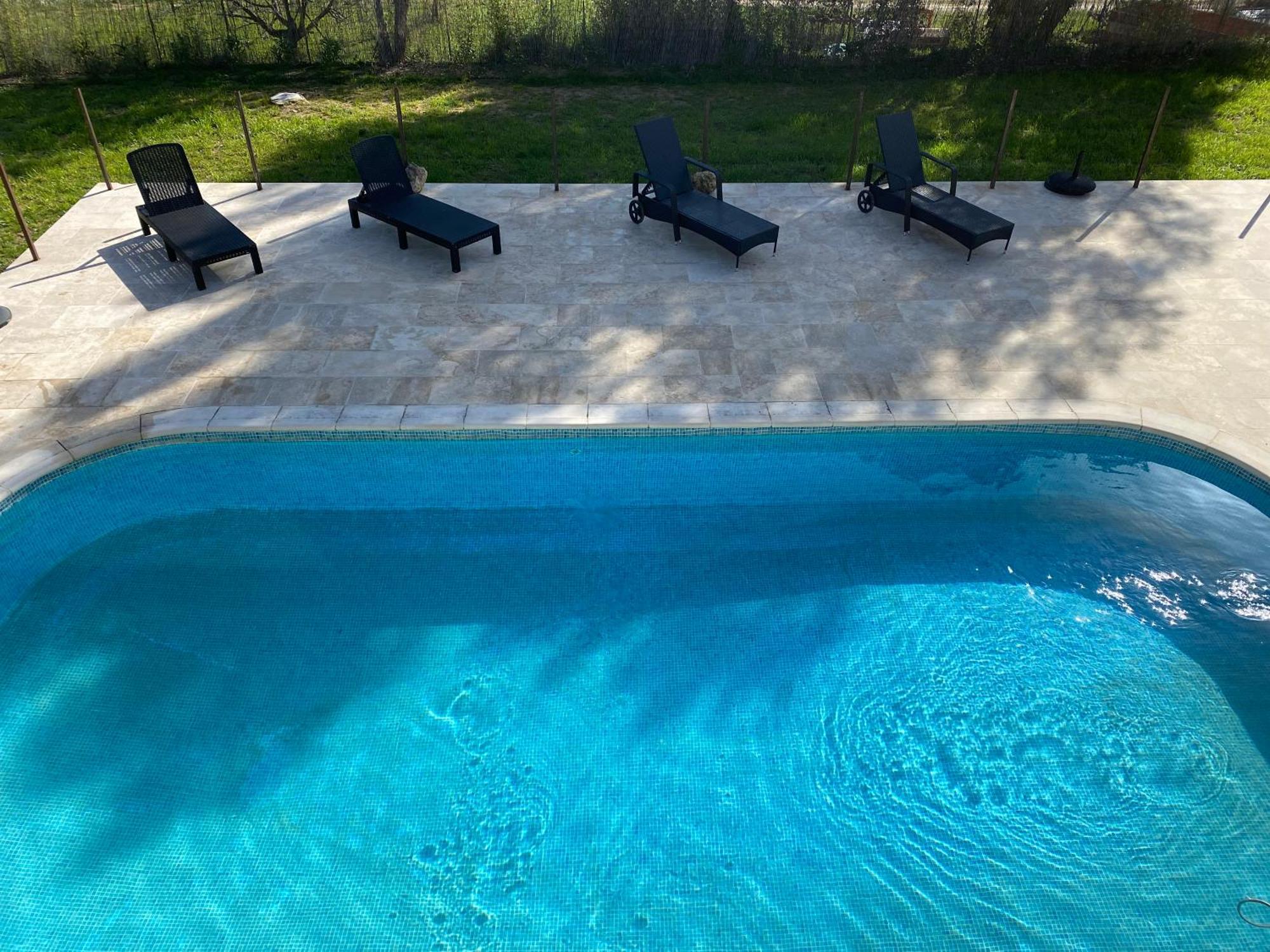 Bed and Breakfast L'Eveil En Provence Entrecasteaux Esterno foto